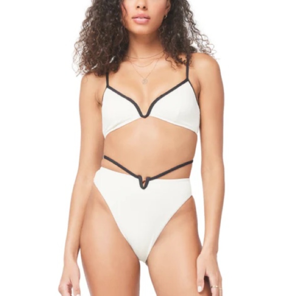 Helena bikini top and Joy Bikini Bottom
